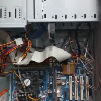 فروش یک عدد کیس کامپیوتر خانگی