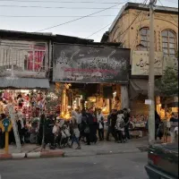 فروشنده خانوم محدوده بازار اسلامی