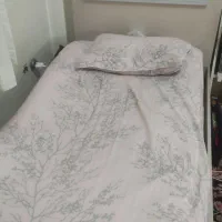 تخت ودراور