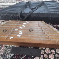 سنتور مهردار آوا با مضراب وکیف بسیار خوش صدا