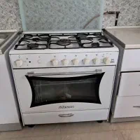 گاز پنج شعله فردار سفید|اجاق گاز و لوازم برقی پختوپز|تربتحیدریه, پائین ولایت|دیوار