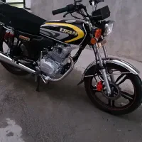 موتور سیکلت ۲۰۰ تخت ۱۴۰۴