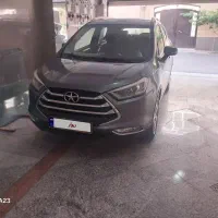jac s3 بدون رنگ  معاوضه هم دارم