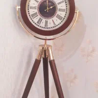 ساعت ایستاده