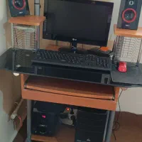 میز کامپیوترسالم