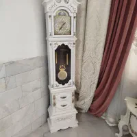 ساعت ایستاده سالم