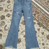 شلوار لی زنانه