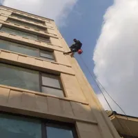 پیچ رول پلاک نما ، رولپلاک سنگ های نما بدون داربست|خدمات نظافت|تهران, ستارخان|دیوار