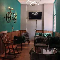 فروش-مغازه-با-سرقفلی-و-ملکیت-85-متر-محدوده-انقلاب