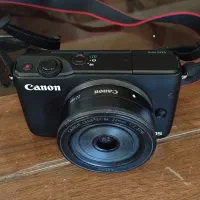 دوربین Canon 60D و Eos M10. Tamron 85 1.8 VC|دوربین عکاسی و فیلم‌برداری|تهران, آجودانیه|دیوار