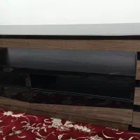 میز تلوزیون نو بدونه خط و خش و شکستگی