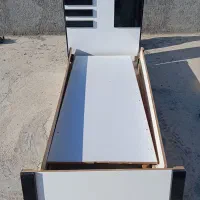 تخت تک نفره