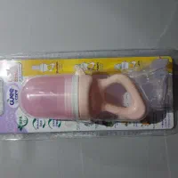 میوه خوری نوزاد