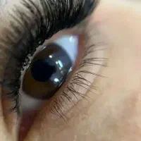 کاشت مژه  فقط تا سه شنبه ۲۳۰