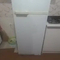 فروش یک دستگاه یخچال آزمایش ده فوت