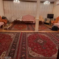 حیاط-140-متر-دو-طبقه-در-چایکنار-پل-سنگی