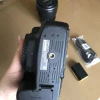 دوربین کانن 90d همراه با لوازم در حد و کم کار کرد