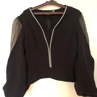 تعدادی لباس زنانه