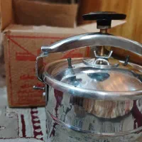 زودپز حاتم نو با جعبه