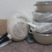 قابلمه عروس رنگ کرم اکلیلی