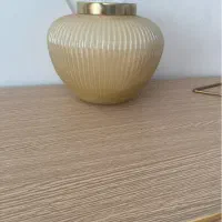 اباژور و گلدان