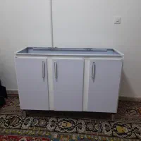 کابینت زیر ظرفشویی بسیار تمیز  یک میلیونو هفتصد