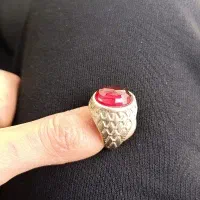 انگشتر نقره با سنگ یاقوت سرخ