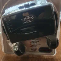 واکمن استریو همراه با رادیو  و هدفون کلکسیونی