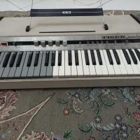 کیبورد نوستالژی تایگر ایتالیا