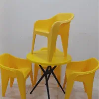 میز و صندلی غذاخوری پلاستیکی طرح ویدا کد021 ویژه