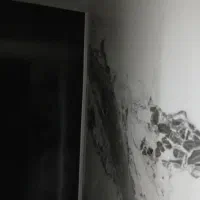 نصاب قرنیز ماربل کفپوش و بین کابینتی تی‌وی وال هست