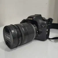 دوربین حرفه ای CANON 7D با لنز ۱۸-۲۰۰
