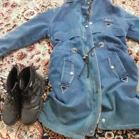 نیم بوت ۳۷ و پالتو لی