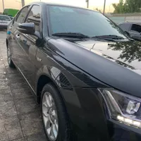 دنا پلاس اتوماتیک، مدل ۱۴۰۲