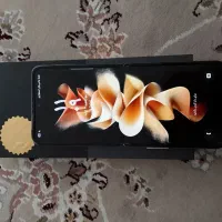فیلیپس z3با حافظهٔ ۲۵۶ گیگابایت