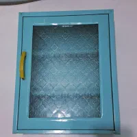 جعبه فلزی در دار قدیمی ،نوستالژی