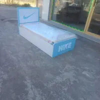 تخت نایک