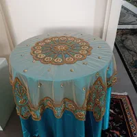 میزگرد به همراه رومیزی سنتی اعلا|میز و صندلی غذاخوری|تهران, تهران‌نو|دیوار