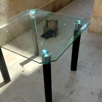 میز چهار نفره شیشه‌ای