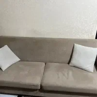 مبل راحتی|مبلمان خانگی و میز عسلی|اندیشه, اندیشه فاز ۱|دیوار