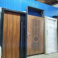 درب وپنجره. اهنی چوبی. پی.وی. سی|مصالح و تجهیزات ساختمان|یزد, |دیوار