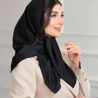 فروشنده خانم