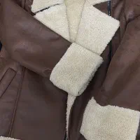 کت بوفالو قهوه ای|لباس|حمیدیا, |دیوار