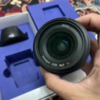 لنز ۲۵ زایس باتیس فوکوس خودکار