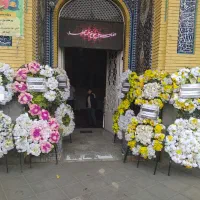 تاج گل ترحیم زیبا و مجلسی و آبرومند