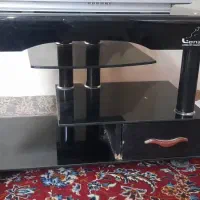 تلویزیون و میز تلویزیون|تلویزیون و پروژکتور|نی‌ریز, |دیوار