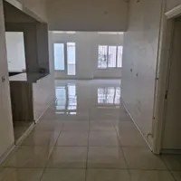 اپارتمان ۱۲۰ متر و ۲ خواب میباشد