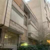 فاطمی-280-متر-سه-نبش