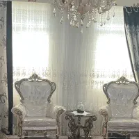 پرده سلطنتی