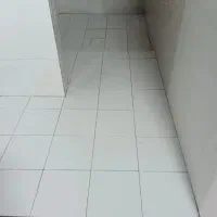 شاگرد کاشی کار هستم